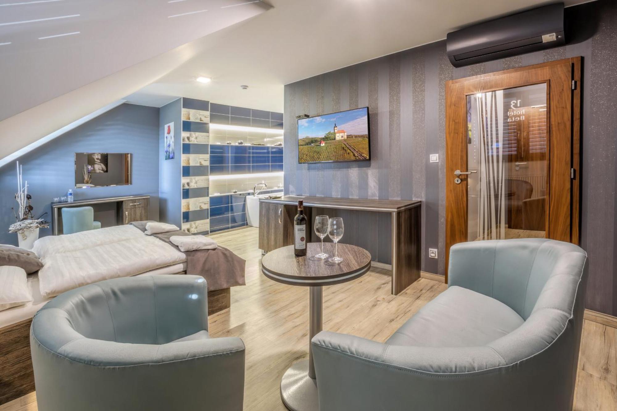 Hotel Beta Bzenec Eksteriør bilde