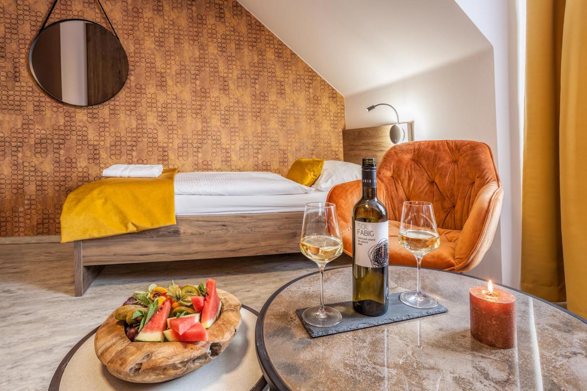 Hotel Beta Bzenec Eksteriør bilde